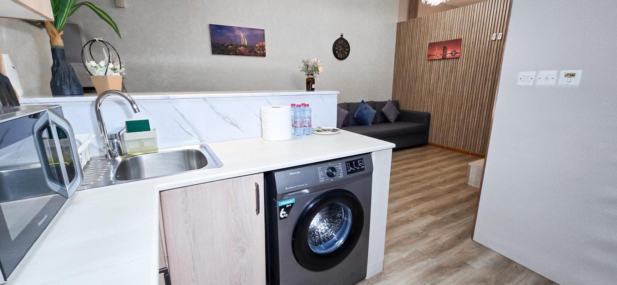 Newly Renovated One Bed D2-1215 Appartamento